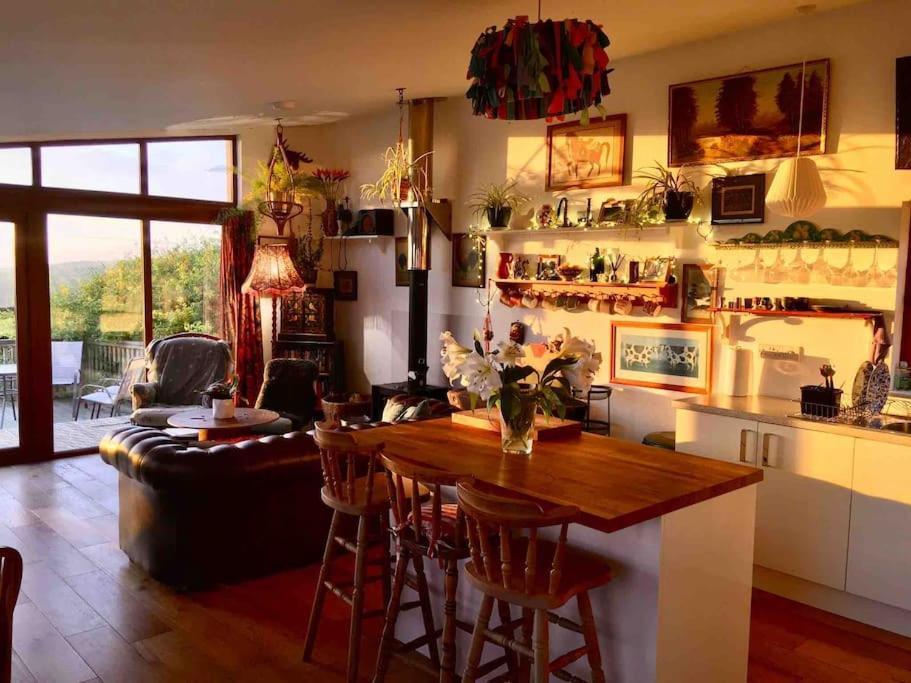 Spacious Cabin On Isolated Farm With Sea View 布德 外观 照片