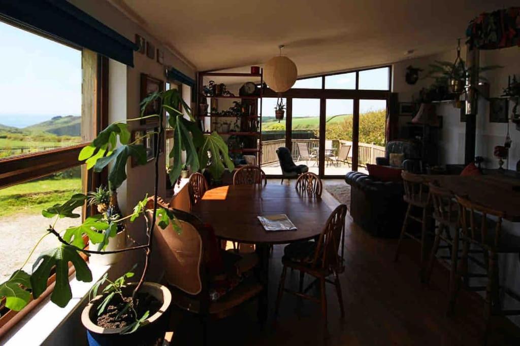 Spacious Cabin On Isolated Farm With Sea View 布德 外观 照片